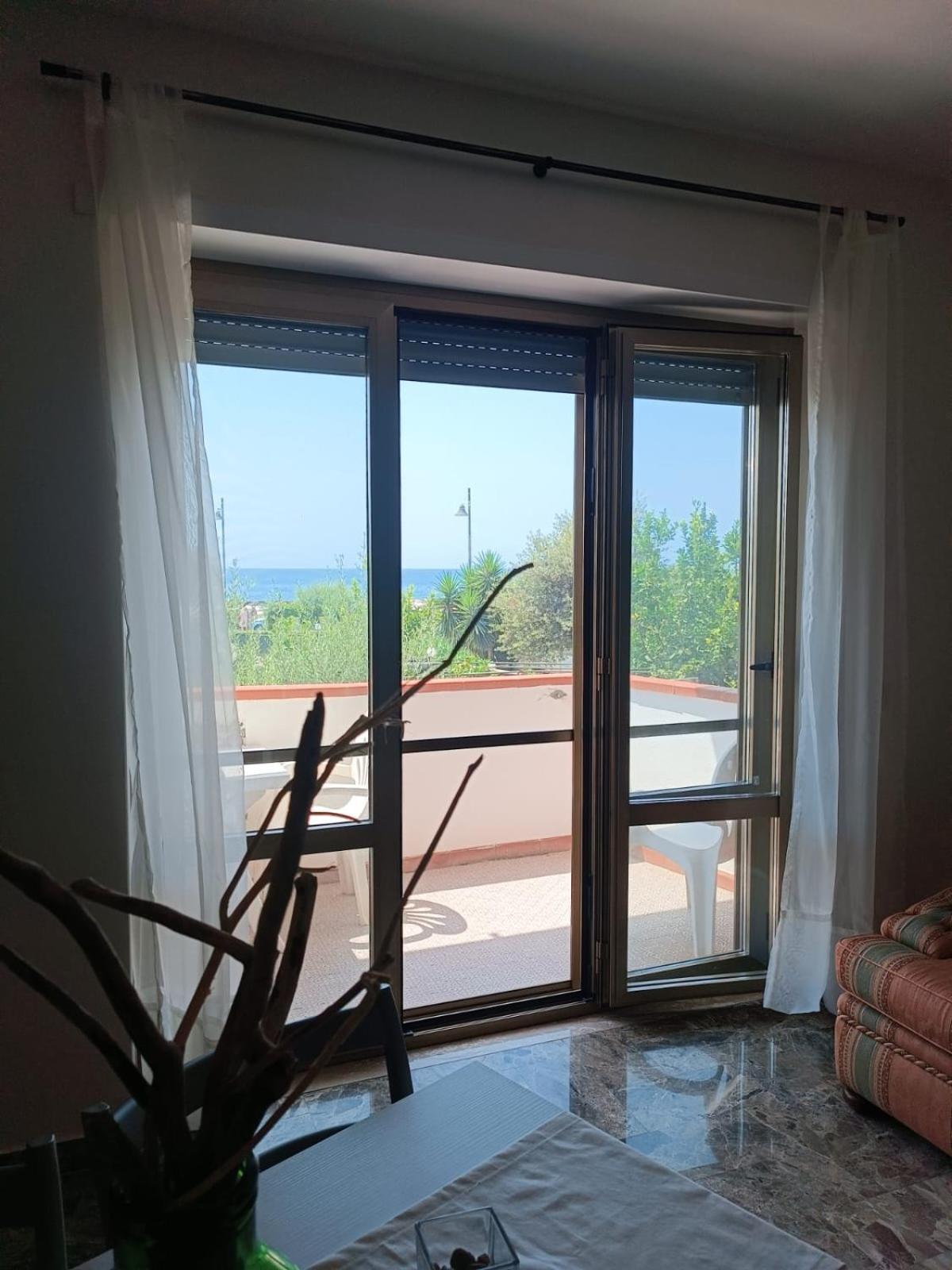 Profumo Di Mare Hotel Formia Bagian luar foto